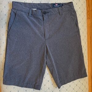 Vineyard Vines Boy’s Performance Shorts size 16